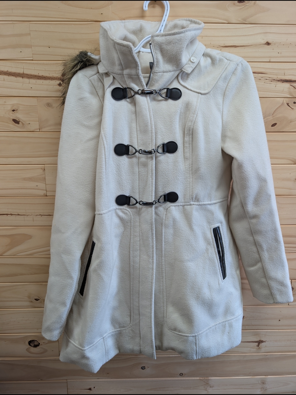 Suzy Shier Cream Toggle-Front Pea Coat